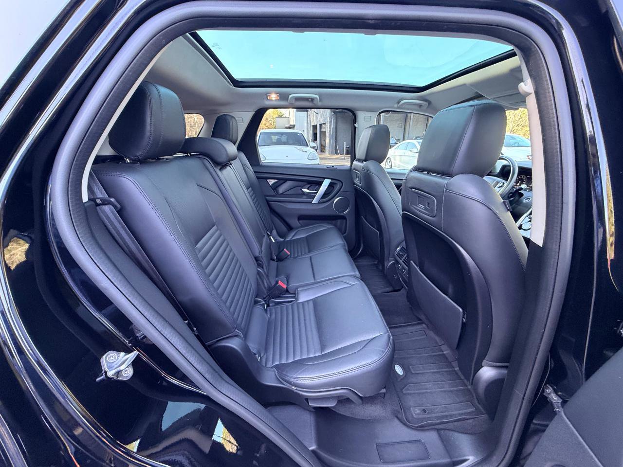 2020 Land Rover Discovery Sport SE