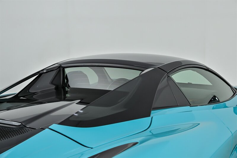 Used 2022 McLaren 720S Performance photo 39