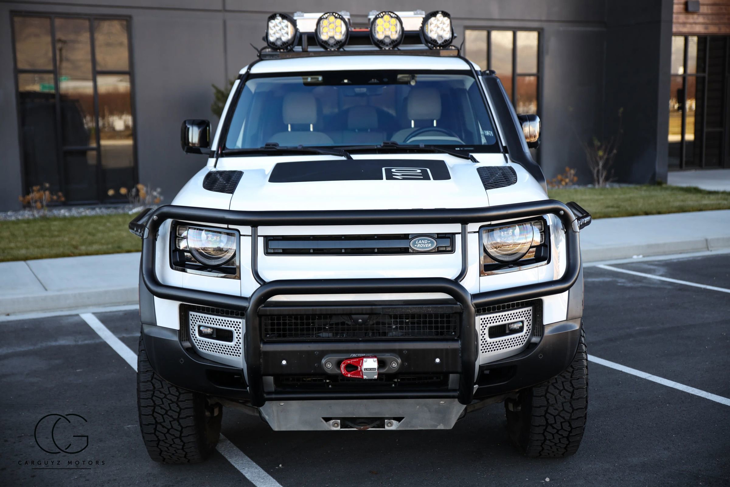 2021 Land Rover Defender 110 SE