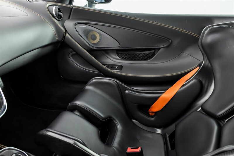 Used 2019 McLaren 600LT photo 34