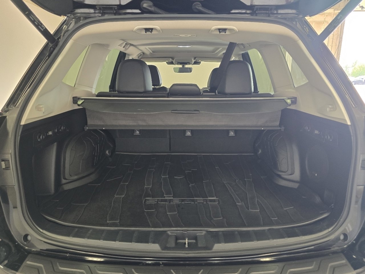 2023 Subaru Forester Touring