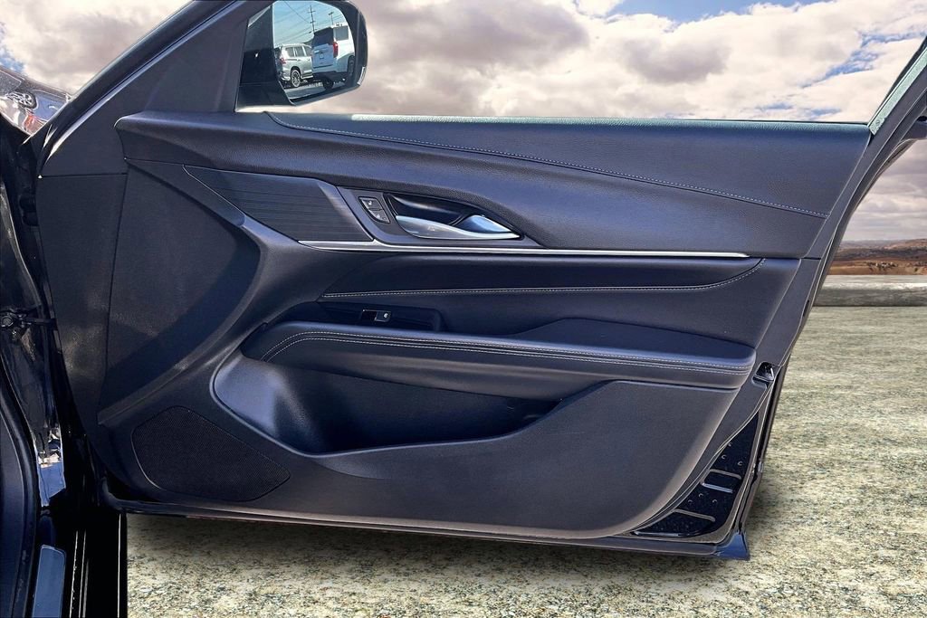 2023 Cadillac CT4 Premium Luxury