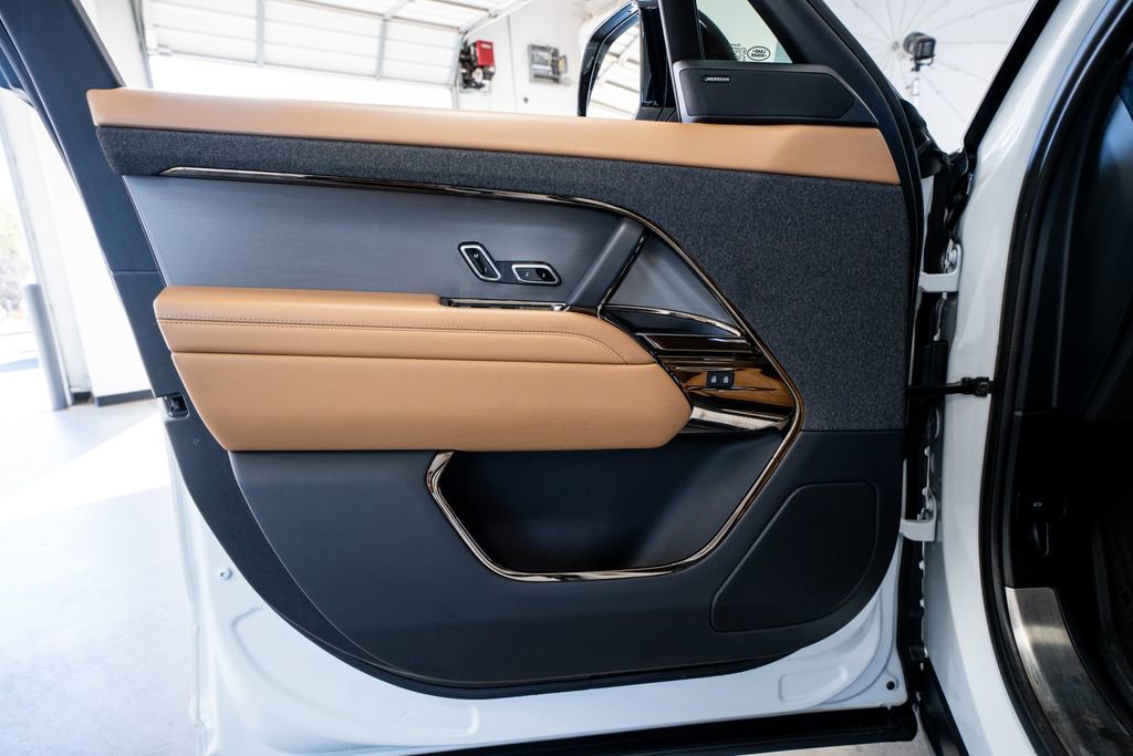 2023 Land Rover Range Rover Sport SE