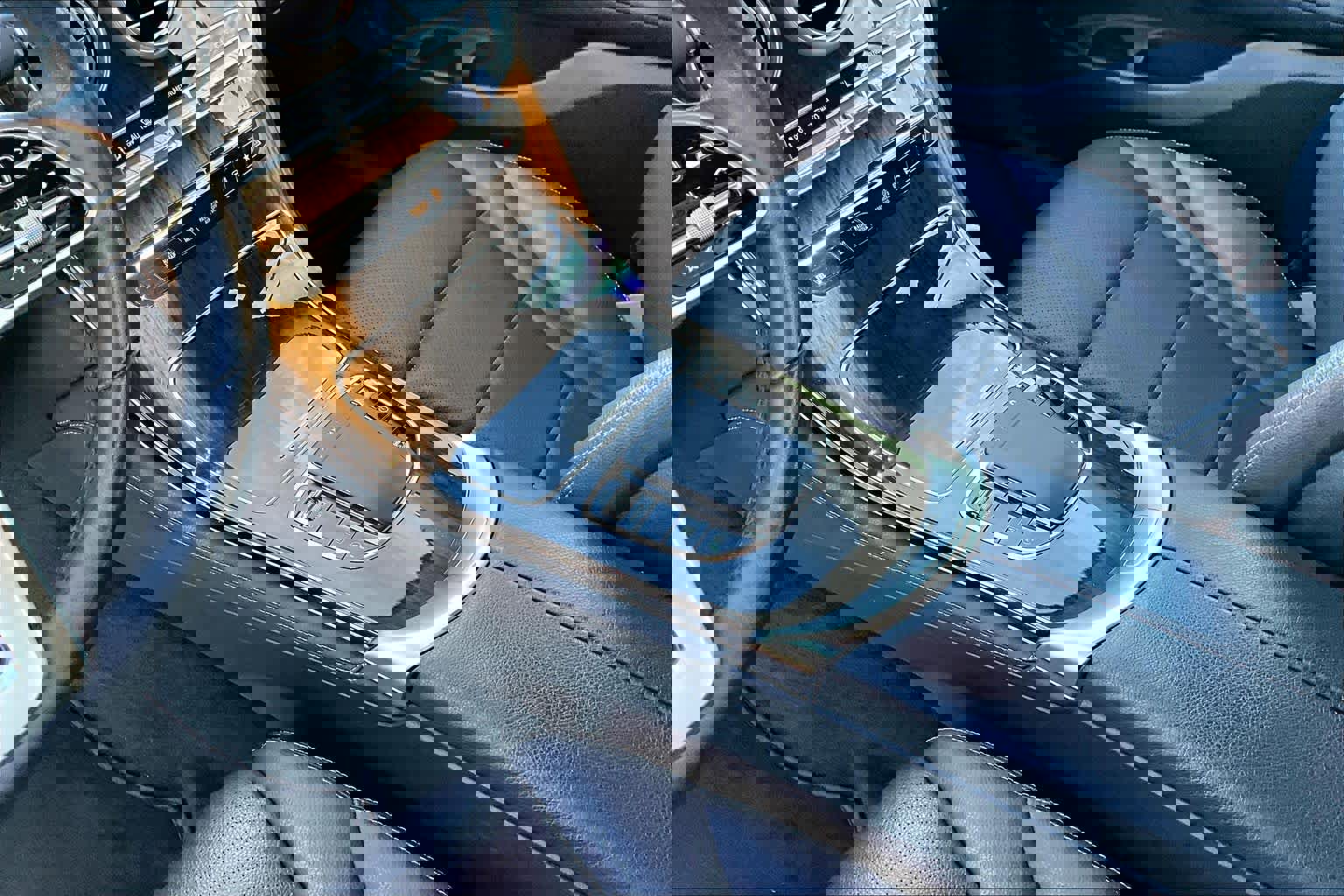 2020 Mercedes-Benz GLC 300