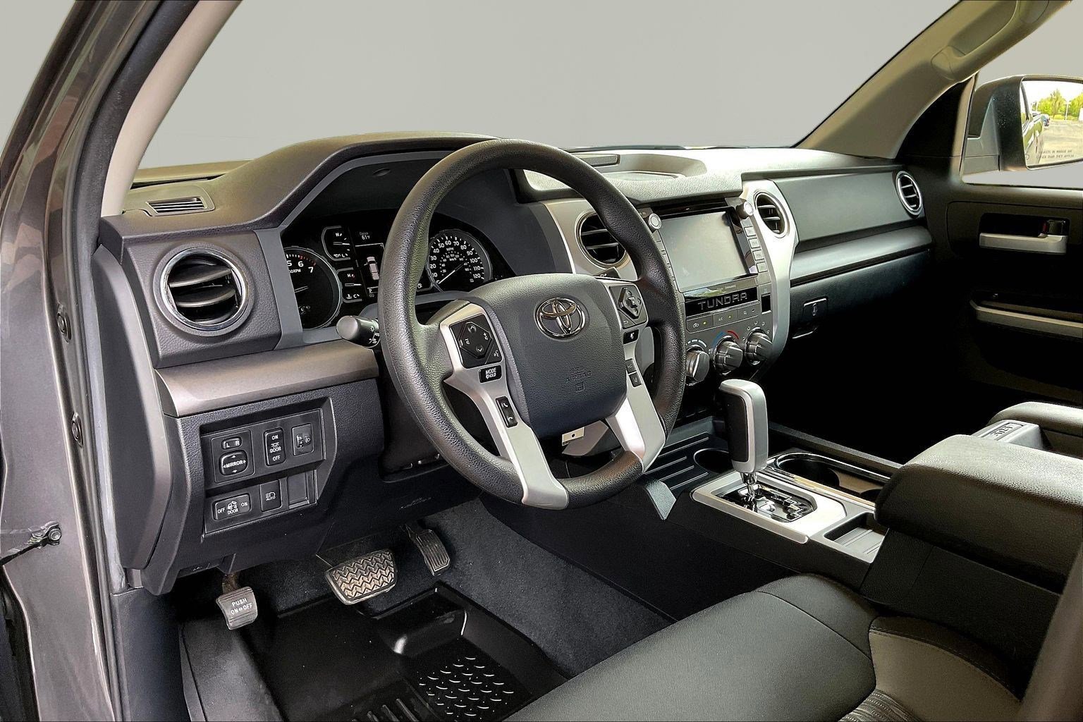 2020 Toyota Tundra SR5