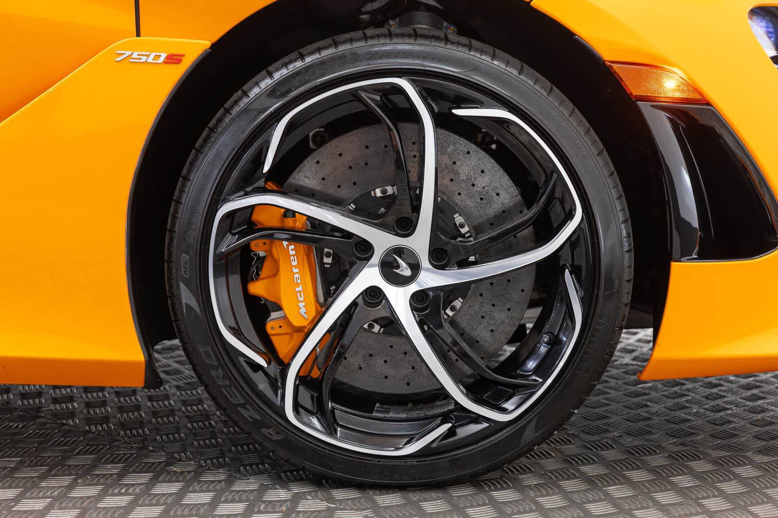 New 2027 McLaren 750S Spider photo 44