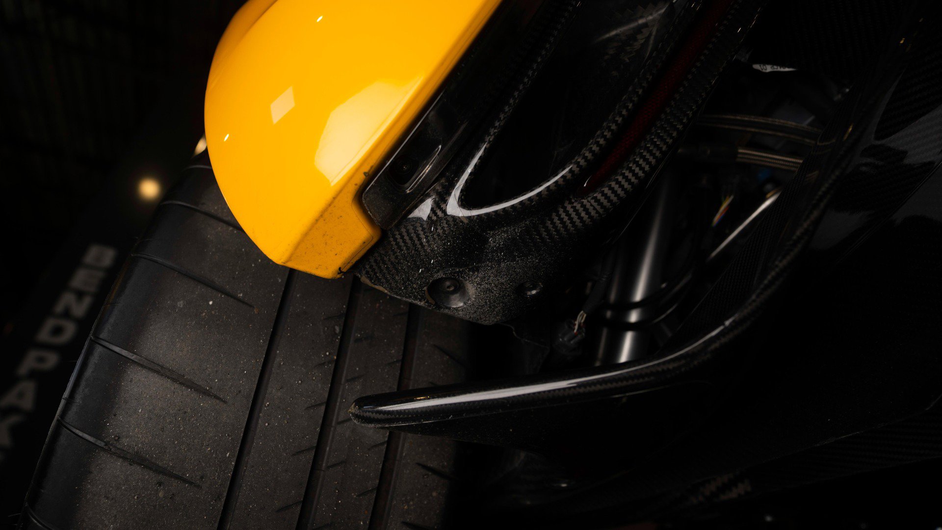 Used 2013 McLaren P1 photo 22