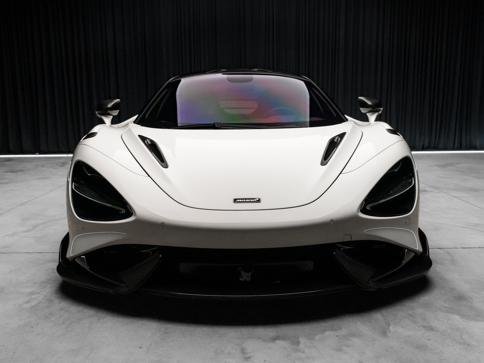 Used 2021 McLaren 765LT photo 12
