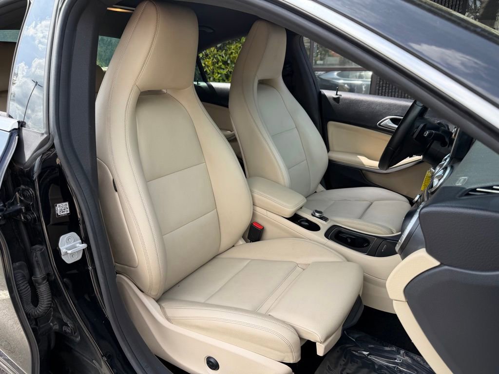 2017 Mercedes-Benz CLA 250