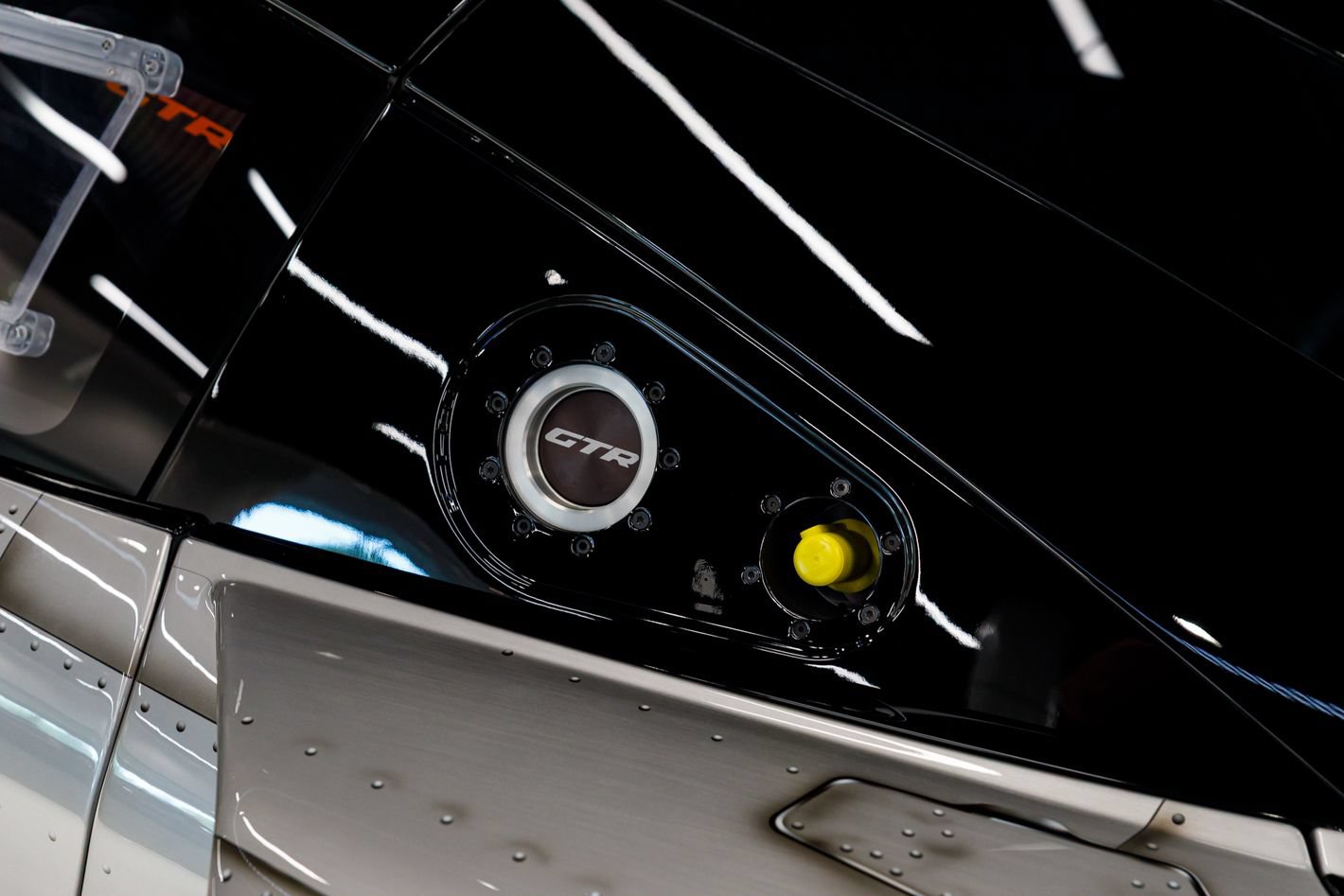 Used 2020 McLaren Senna photo 58