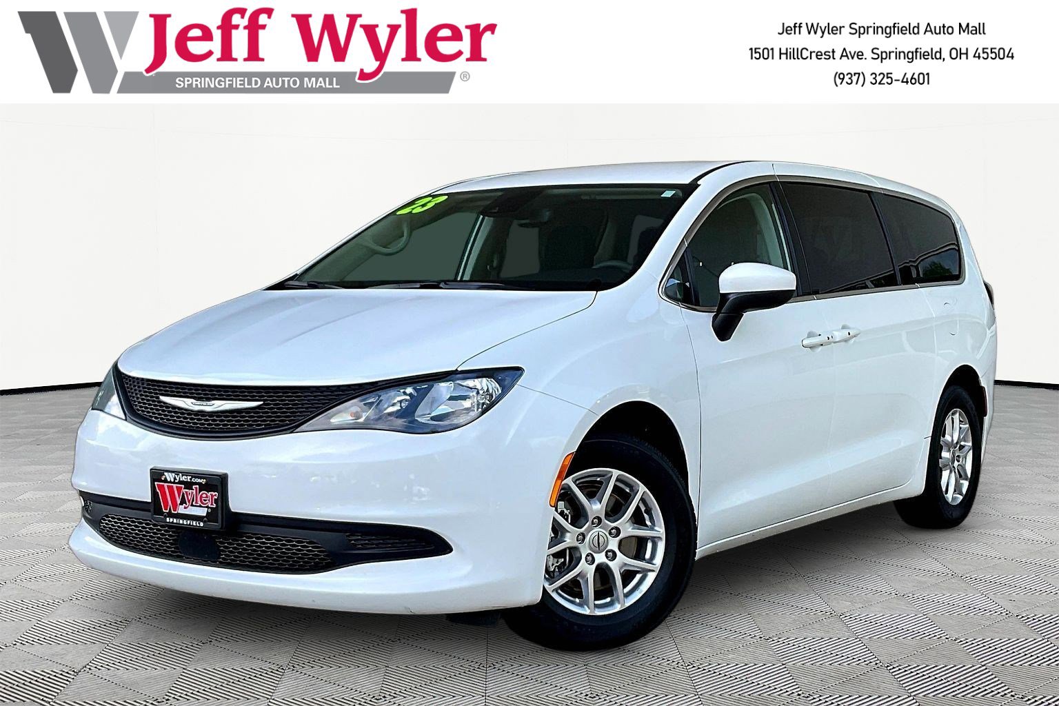 Used 2023 Chrysler Voyager LX