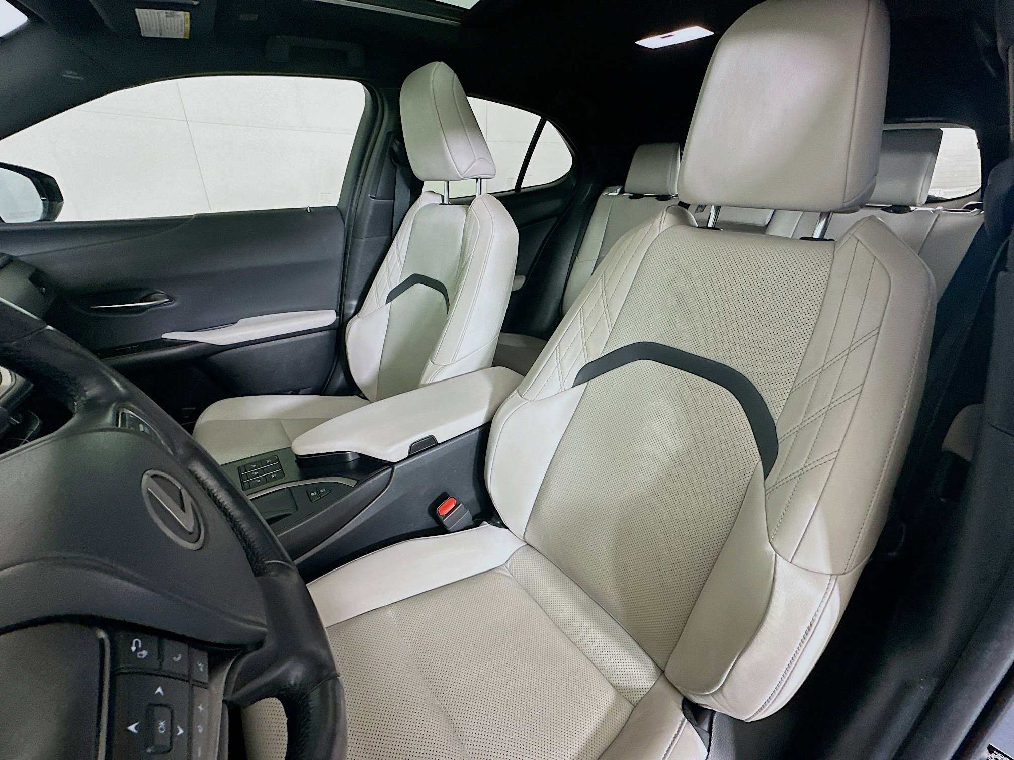 2024 Lexus UX 250h F Sport