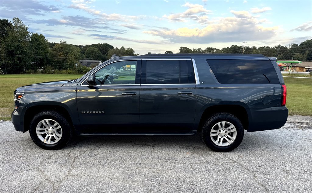 2019 Chevrolet Suburban LT