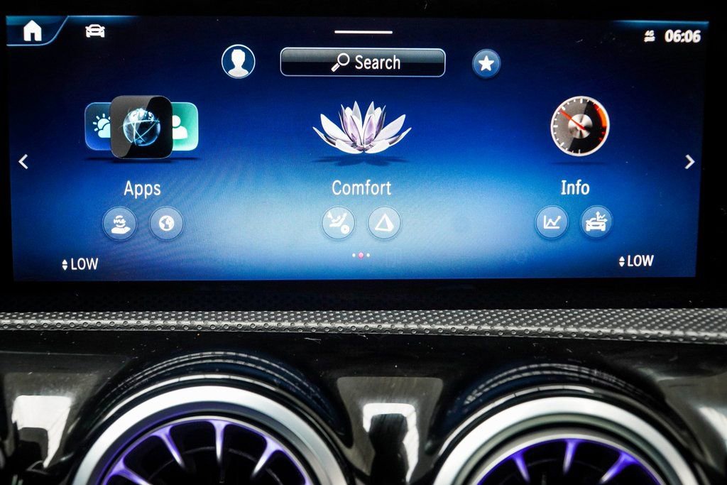 2025 Mercedes-Benz CLA 250