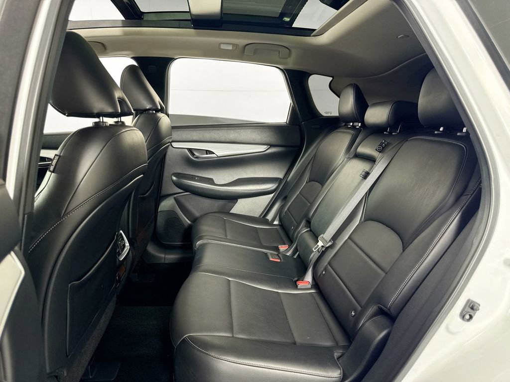 2021 INFINITI Qx50 Essential