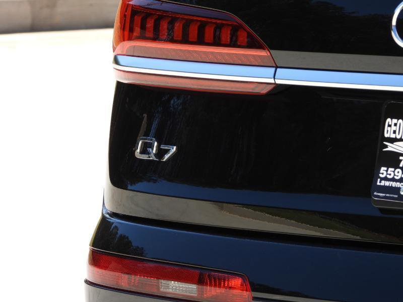 2022 Audi Q7 3.0T Premium Plus