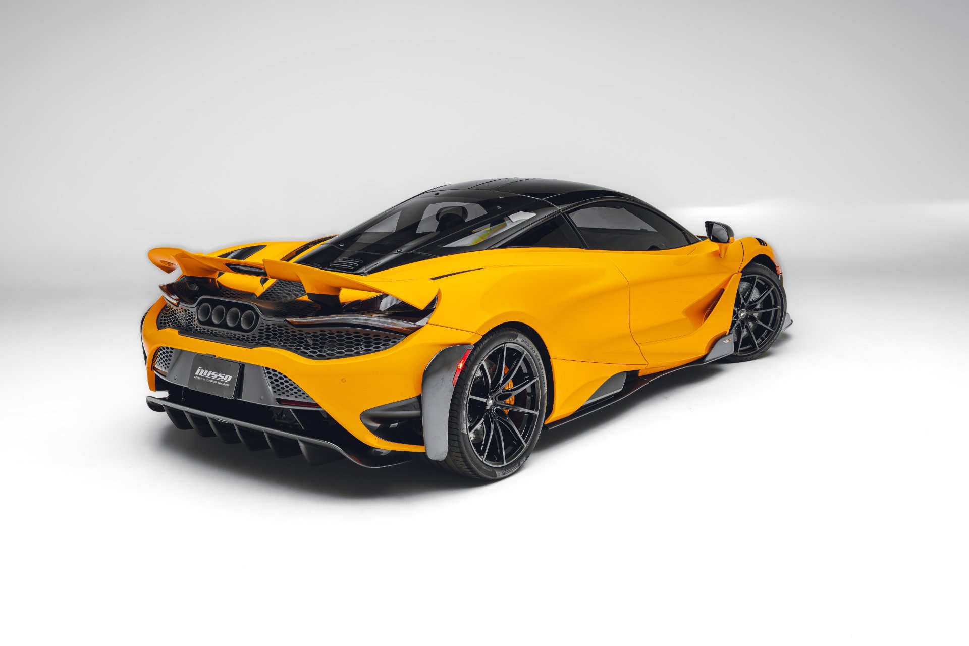 Used 2021 McLaren 765LT photo 10