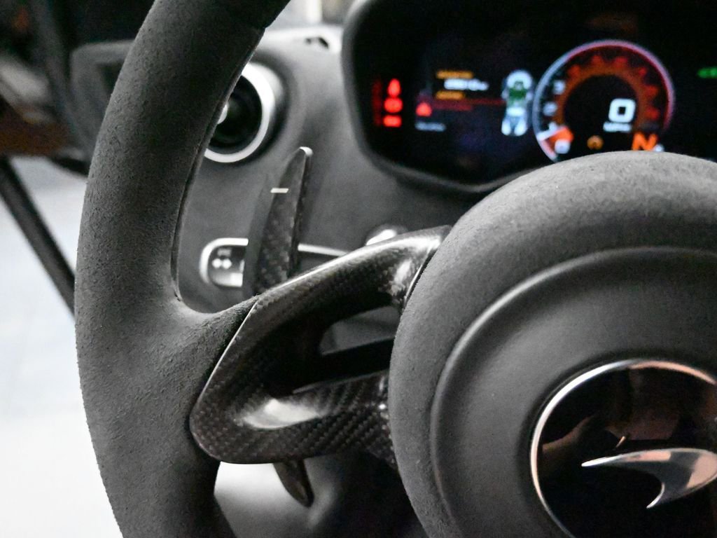 Used 2019 McLaren 600LT photo 36