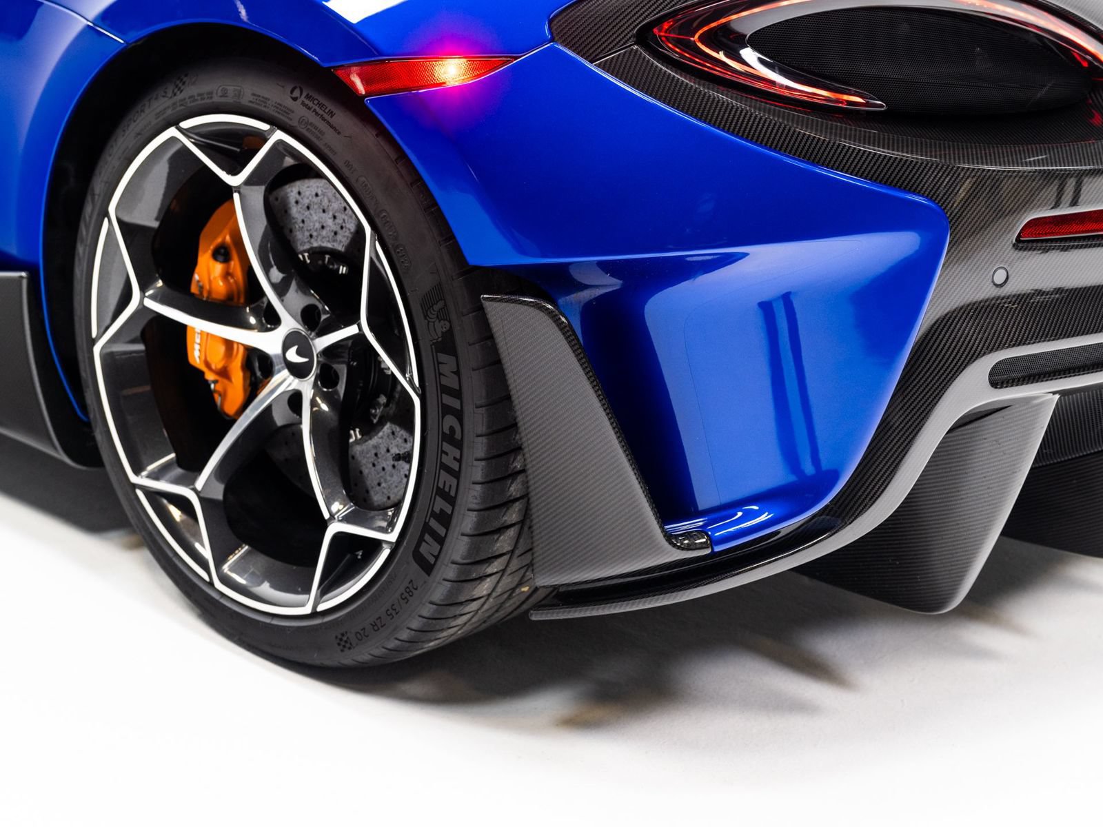 Used 2020 McLaren 600LT Spider photo 55