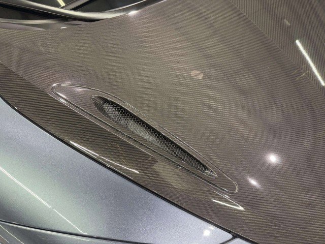 Used 2018 McLaren 720S Performance photo 24