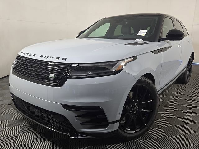 2026 Land Rover Range Rover Velar Dynamic SE