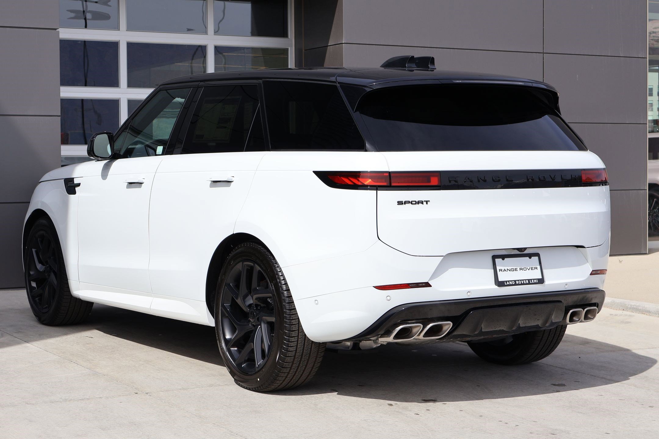 2026 Land Rover Range Rover Sport Dynamic SE