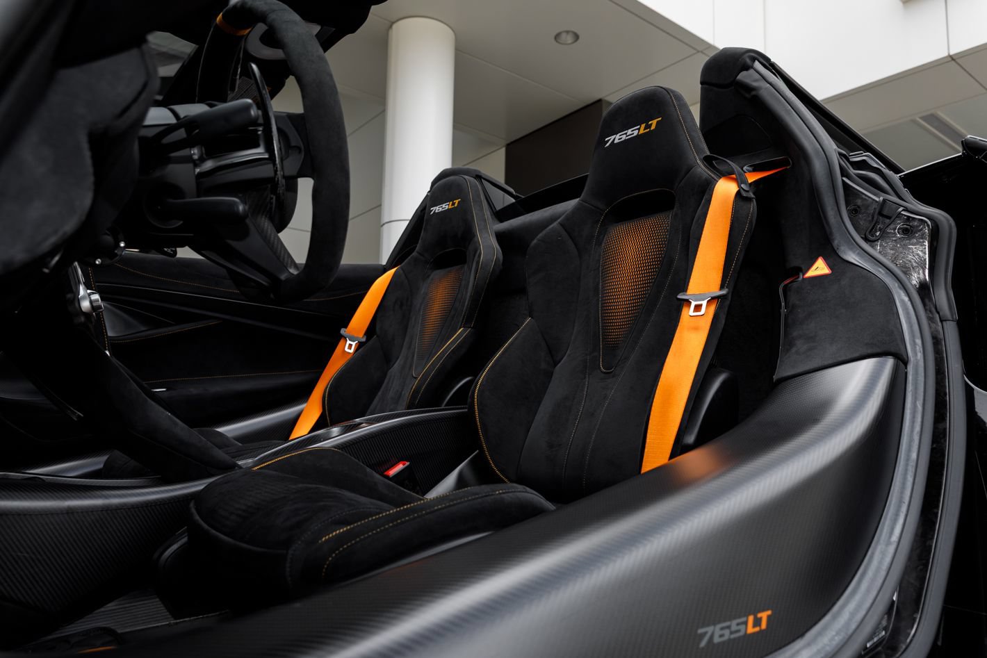 Used 2022 McLaren 765LT photo 58