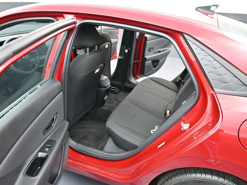 2025 Hyundai Elantra Sport