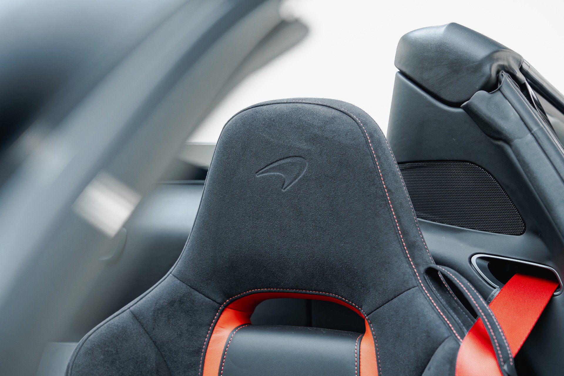 Used 2021 McLaren 720S Performance photo 38