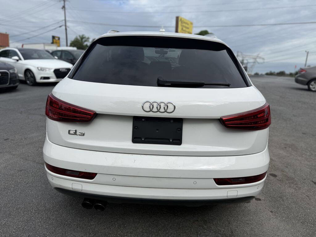 2018 Audi Q3 2.0T Premium Plus
