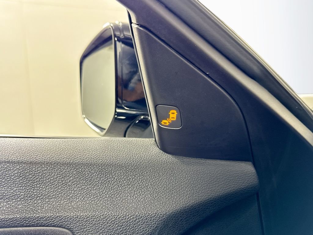 2017 Acura TLX w/ Technology Package