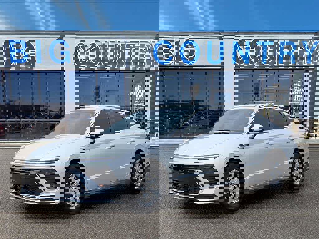 Used 2025 Hyundai Sonata SE