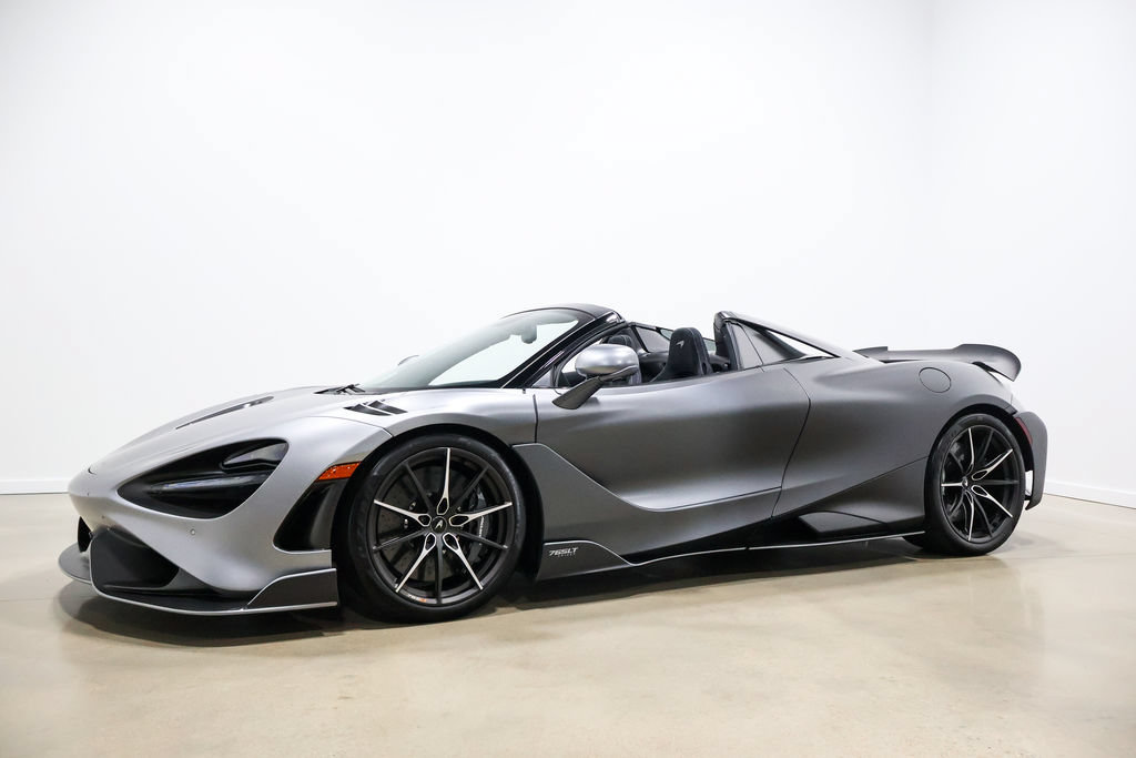 Used 2022 McLaren 765LT photo 39