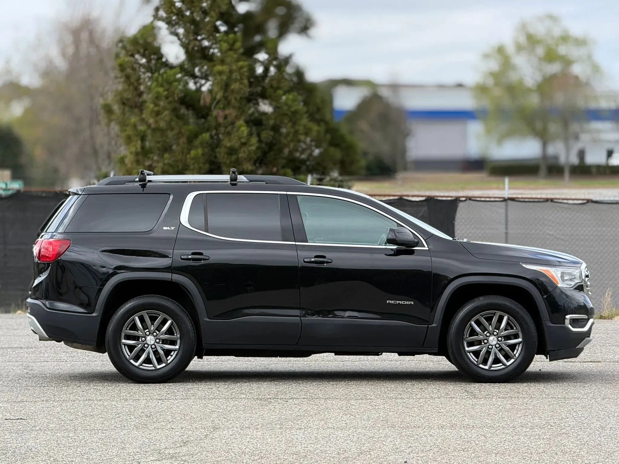 2017 GMC Acadia SLT