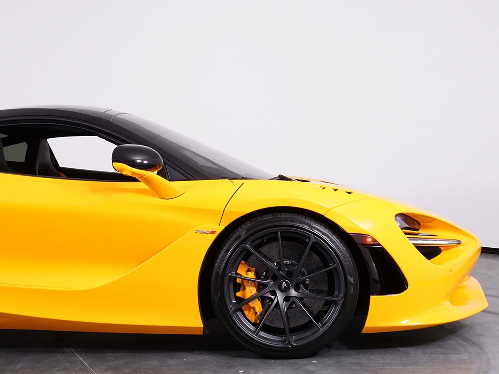 Used 2024 McLaren 750S photo 23