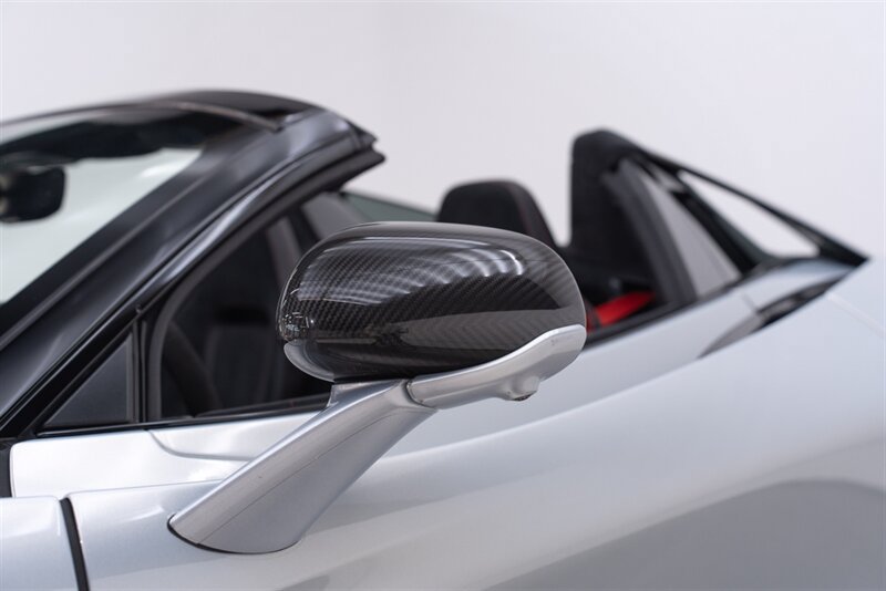 Used 2024 McLaren 750S Spider photo 38