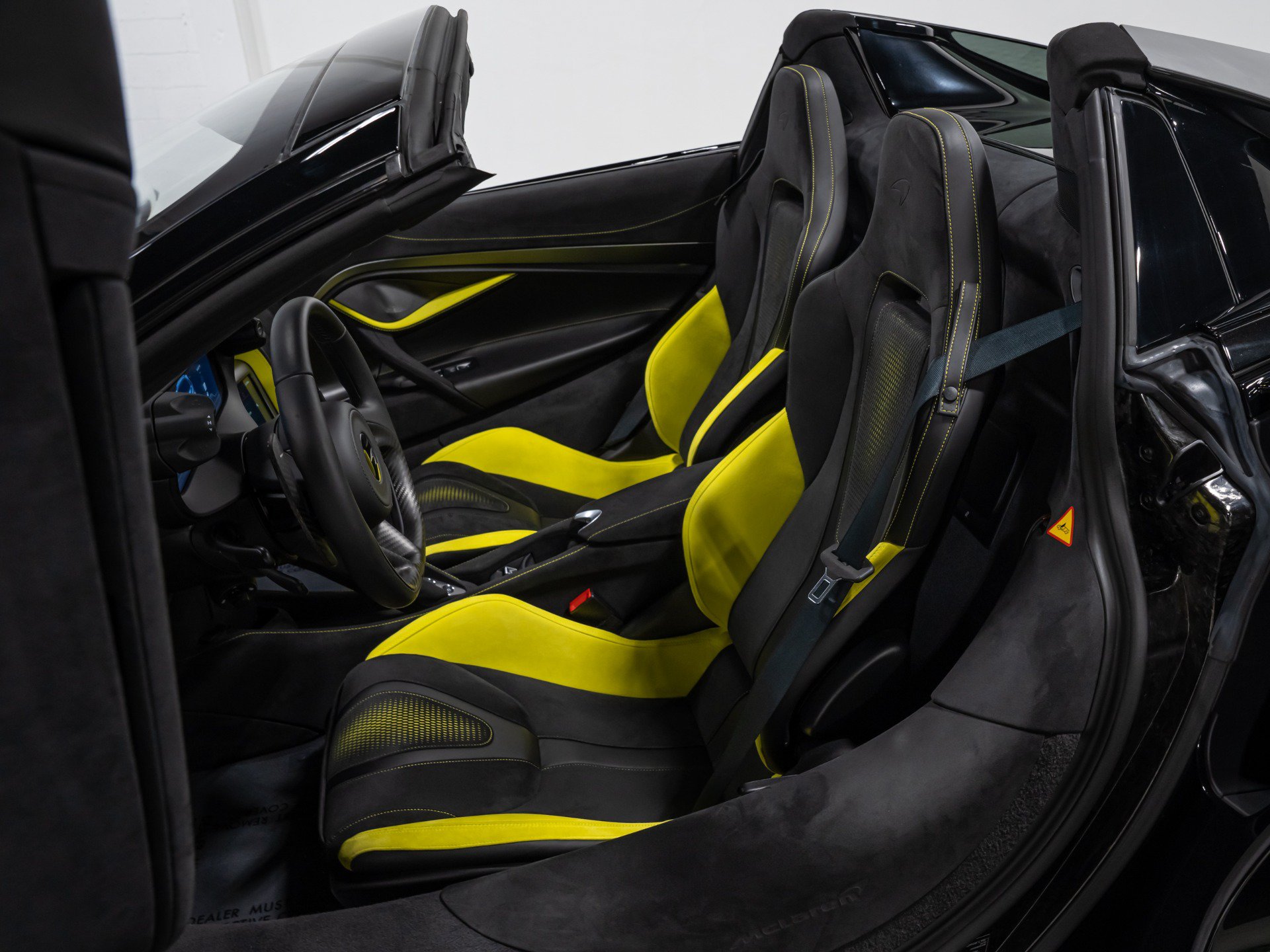Used 2025 McLaren 750S Spider photo 55