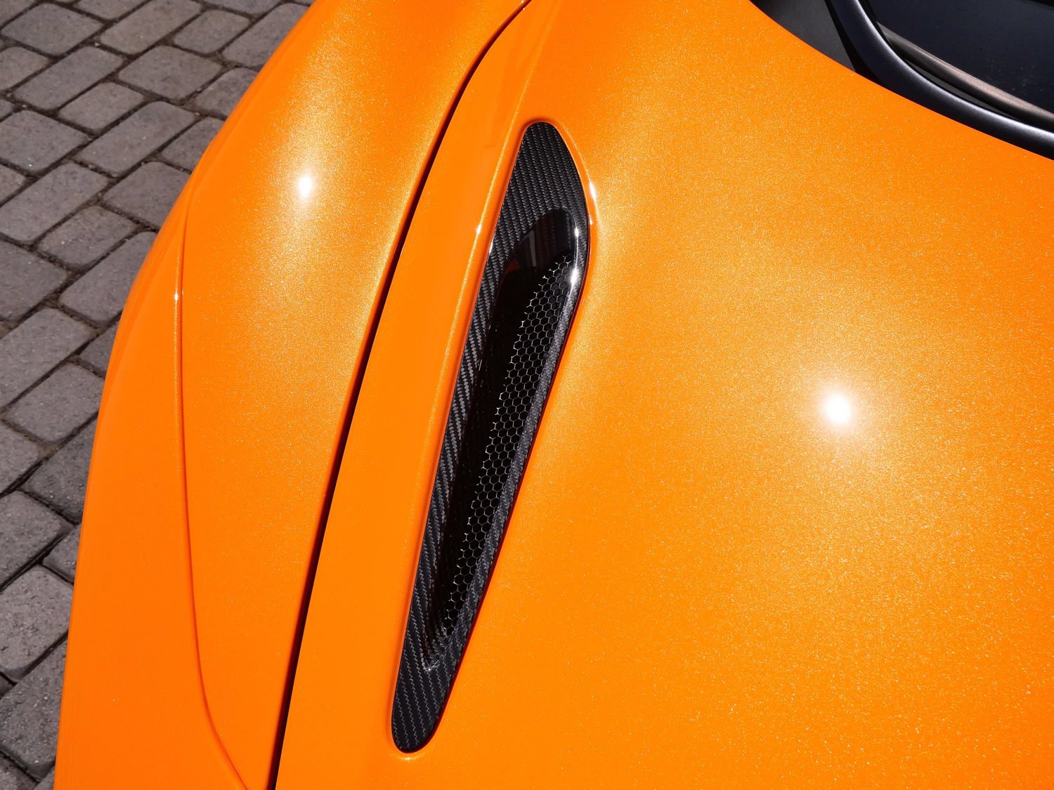 Used 2023 McLaren 720S Performance photo 15