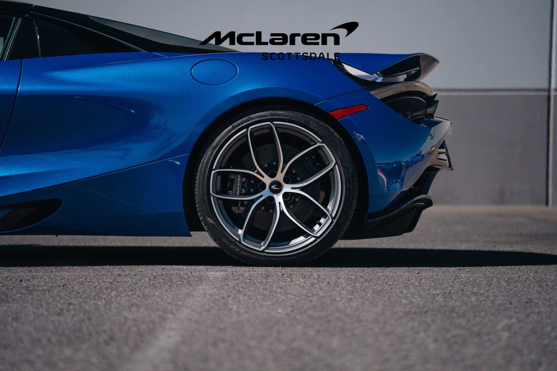 Used 2022 McLaren 720S Luxury photo 23