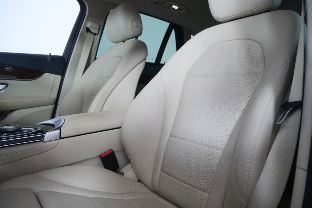 2017 Mercedes-Benz GLC 300 4MATIC