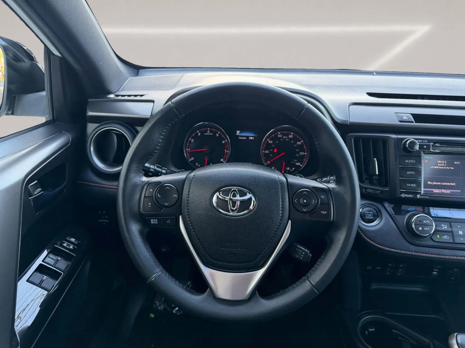 2016 Toyota RAV4 SE