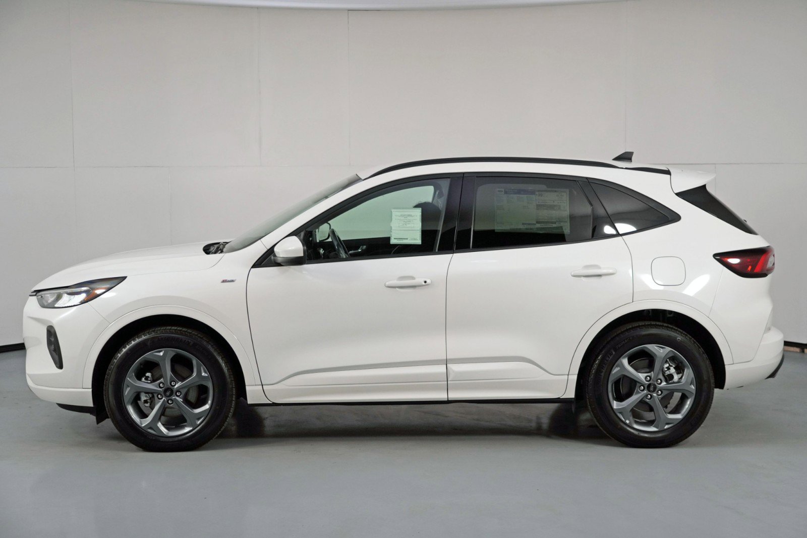 2024 Ford Escape ST-Line Select