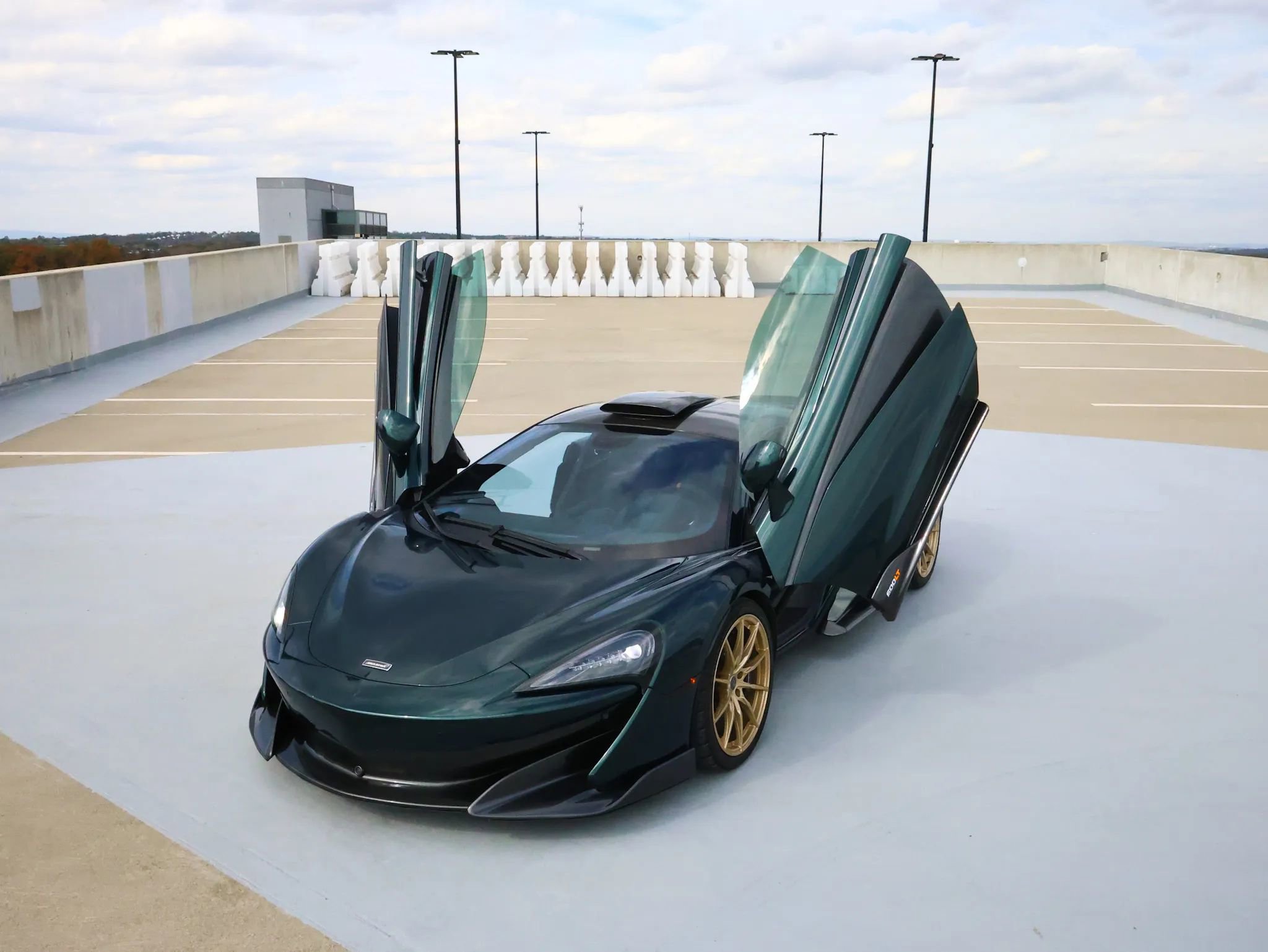 Used 2019 McLaren 600LT photo 9