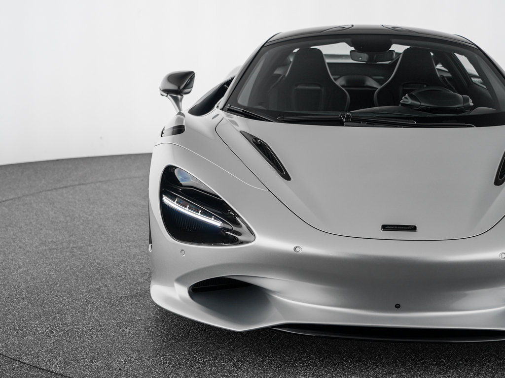 New 2027 McLaren 750S photo 38