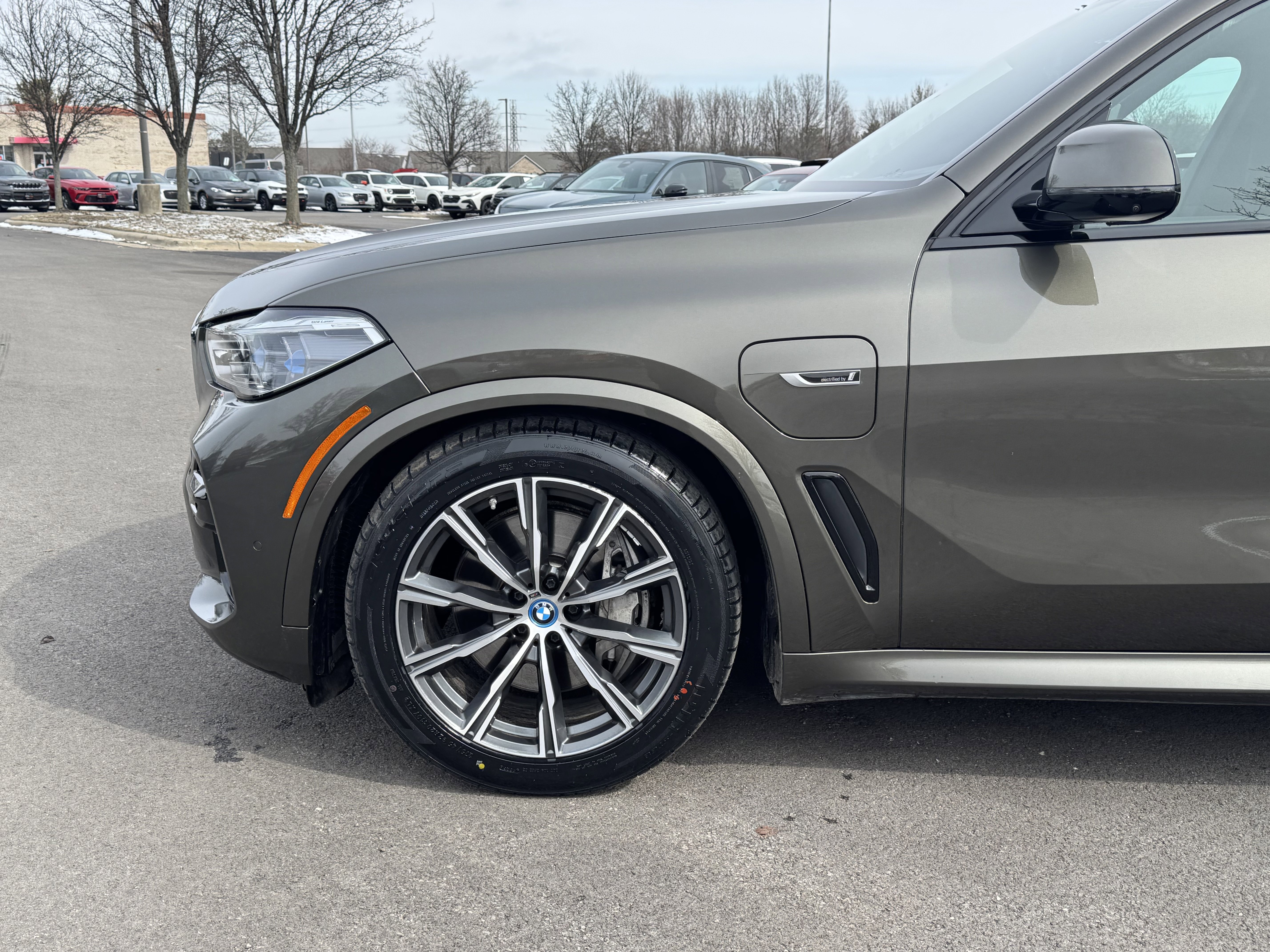2023 BMW X5 xDrive45e