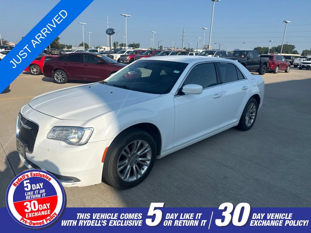 Used 2017 Chrysler 300 Limited