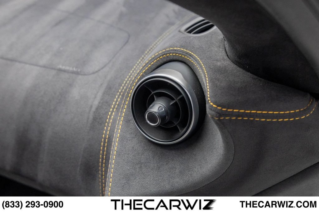 Used 2019 McLaren 600LT photo 98
