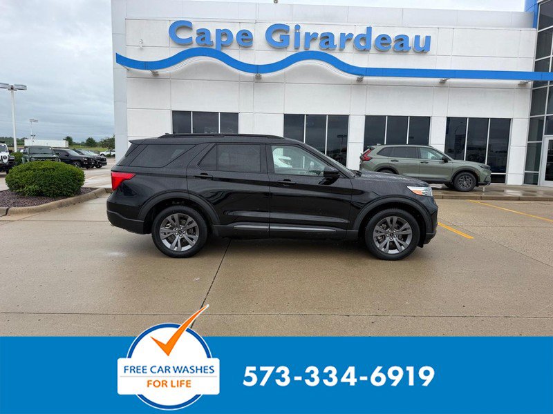 Used 2022 Ford Explorer XLT w/ Equipment Group 202A