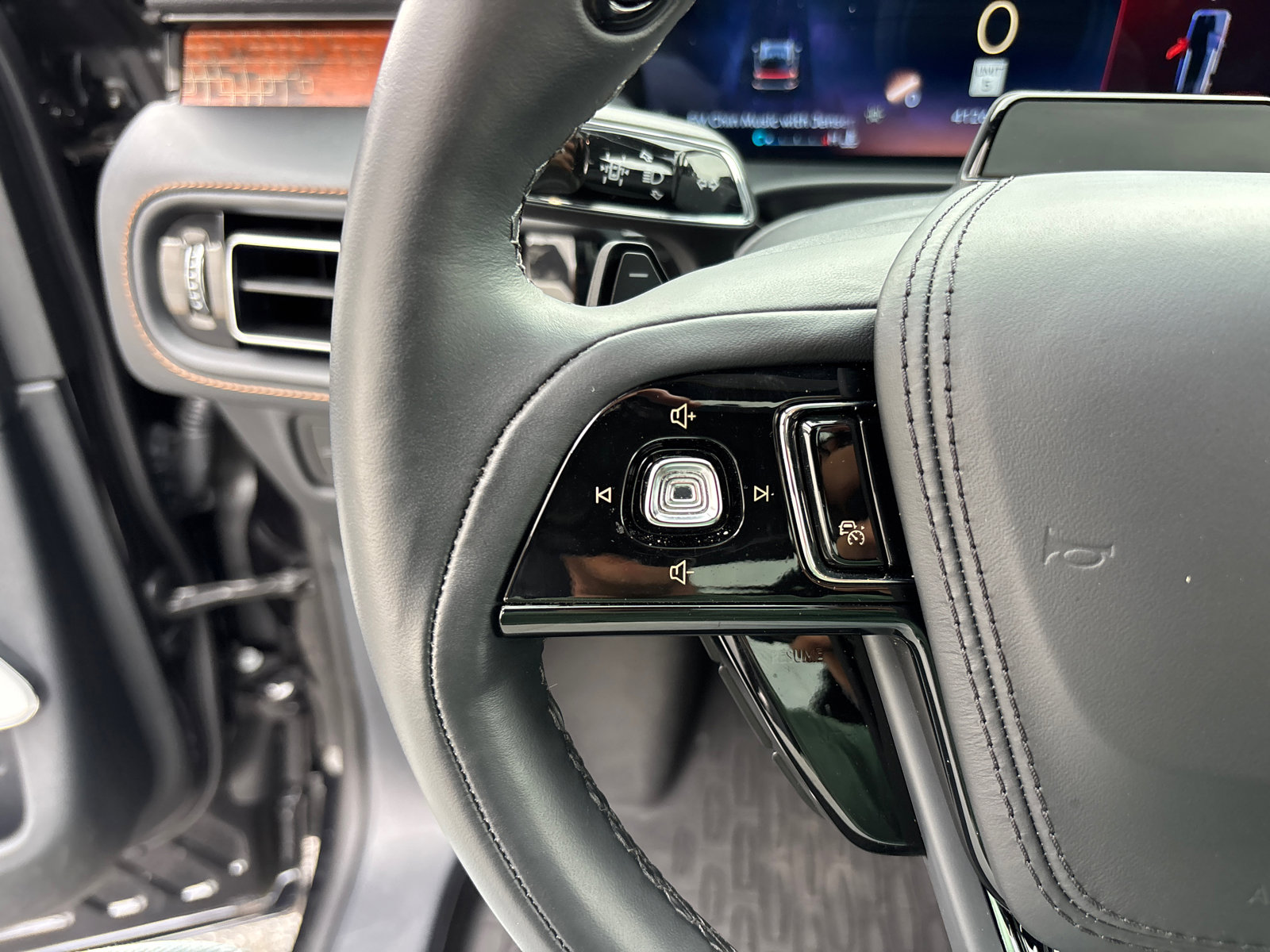 2025 Lincoln Aviator Black Label