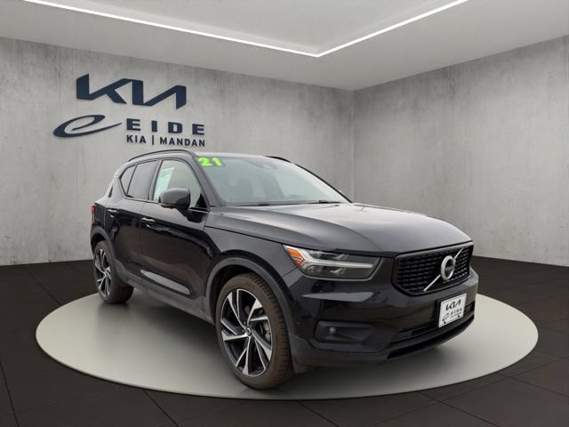 Used 2021 Volvo XC40 T5 R-Design